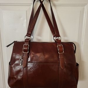 Large Leather Fossil Handbag.
